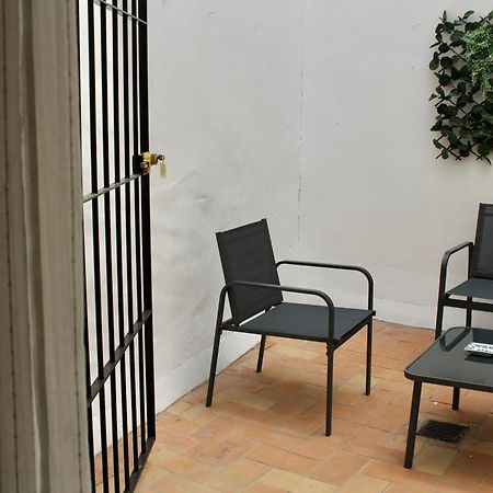 Wish Suite Plaza Nueva เซบีญา ภายนอก รูปภาพ