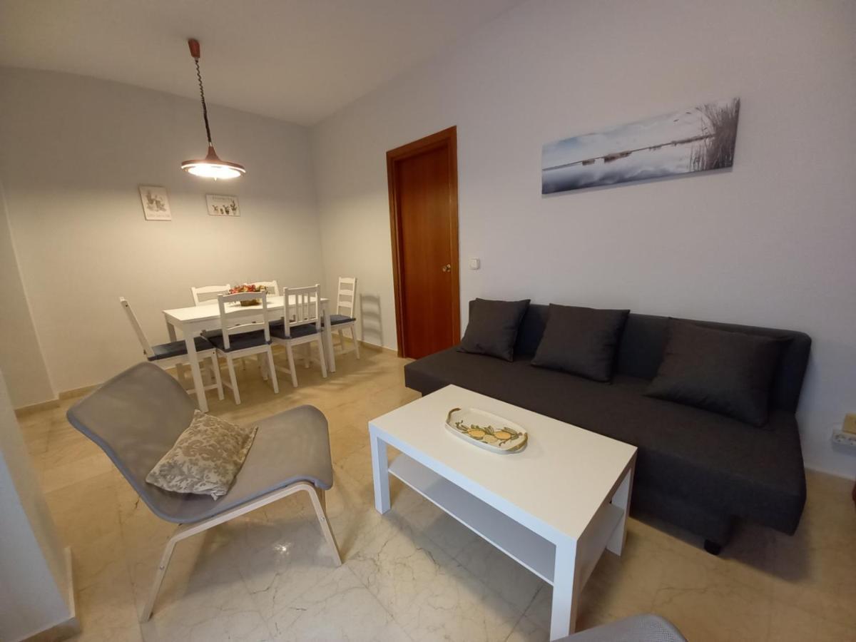 Wish Suite Plaza Nueva เซบีญา ภายนอก รูปภาพ