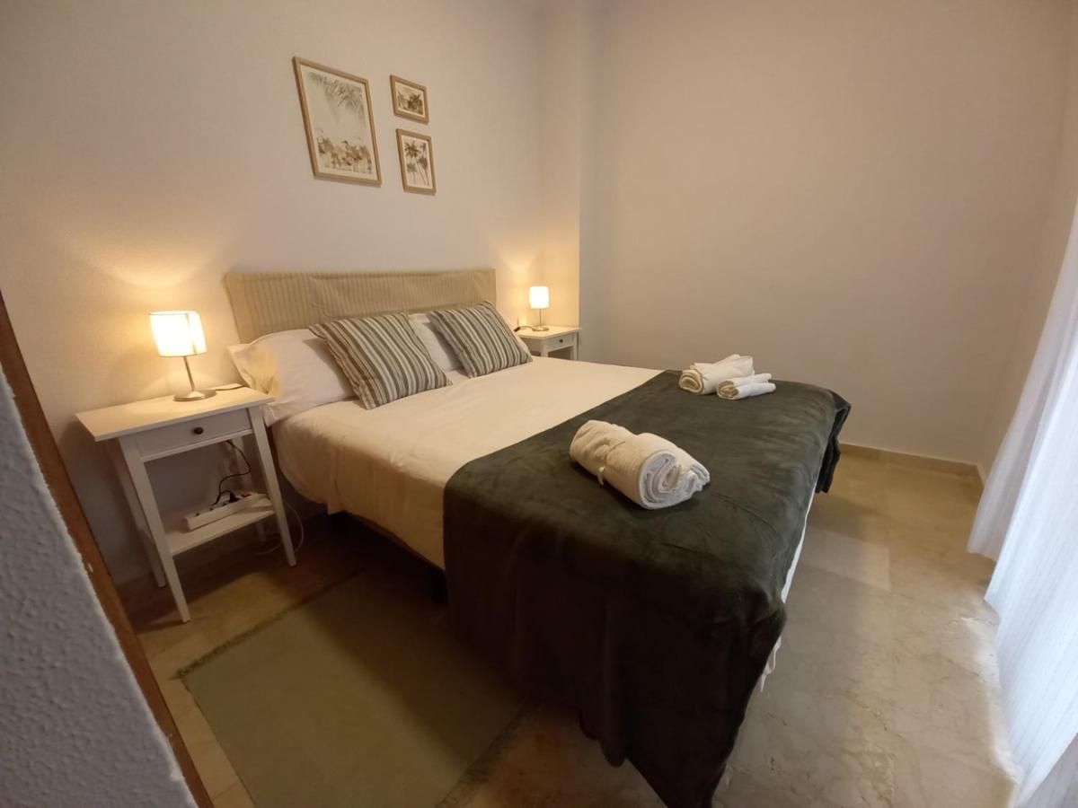 Wish Suite Plaza Nueva เซบีญา ภายนอก รูปภาพ