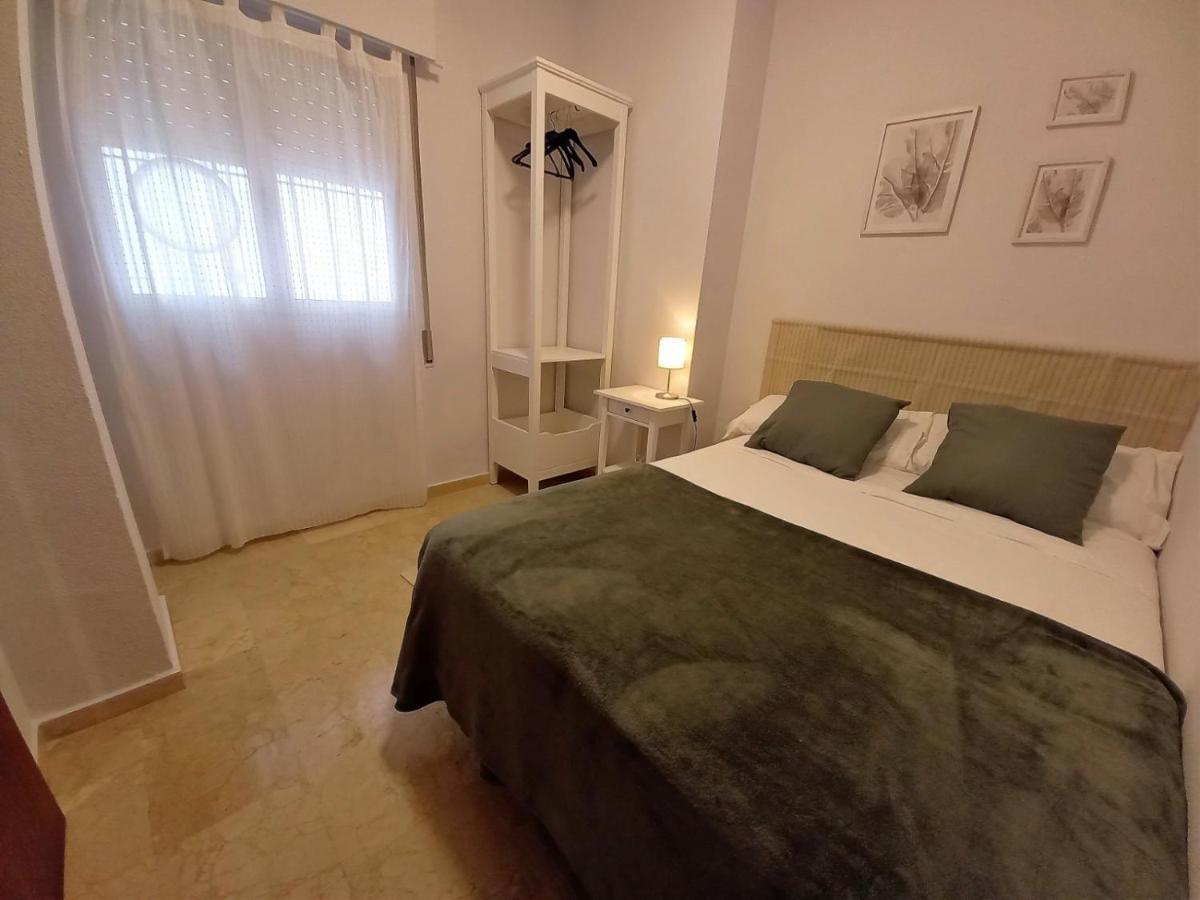 Wish Suite Plaza Nueva เซบีญา ภายนอก รูปภาพ